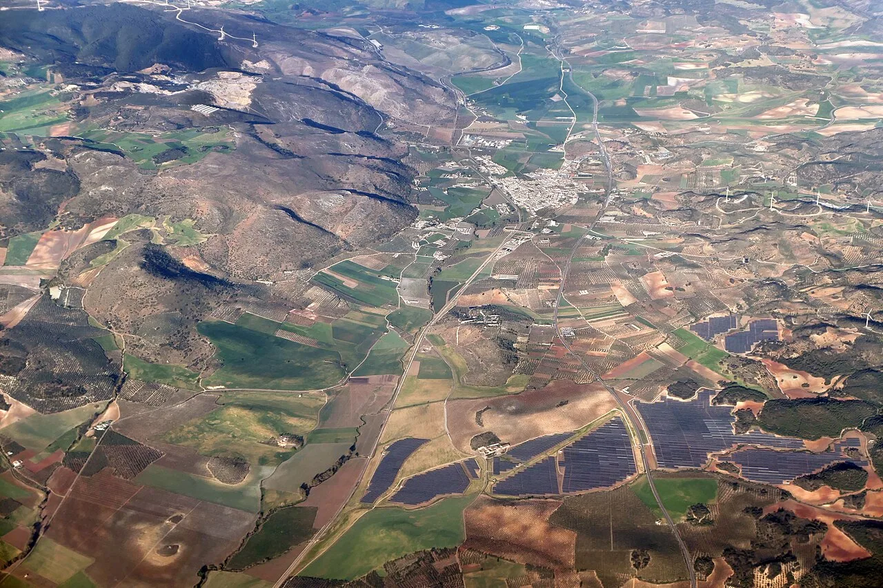 Photovoltaic array in an open field