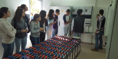 Solar inverter and photovoltaic installation